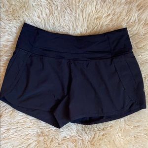Lululemon speed up 4” shorts